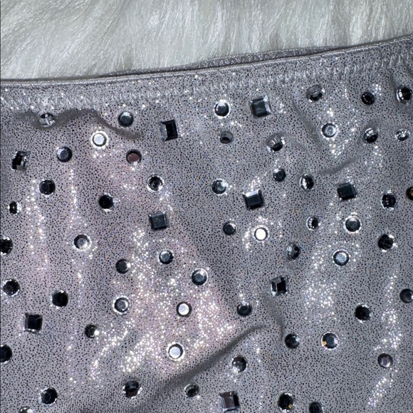 NWT VS side wide thong Swarovski crystals panties smooth soft silver victoria’s - Picture 10 of 11